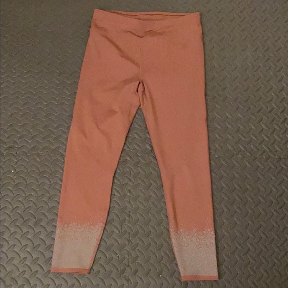 Fabletics blush leggings medium!
